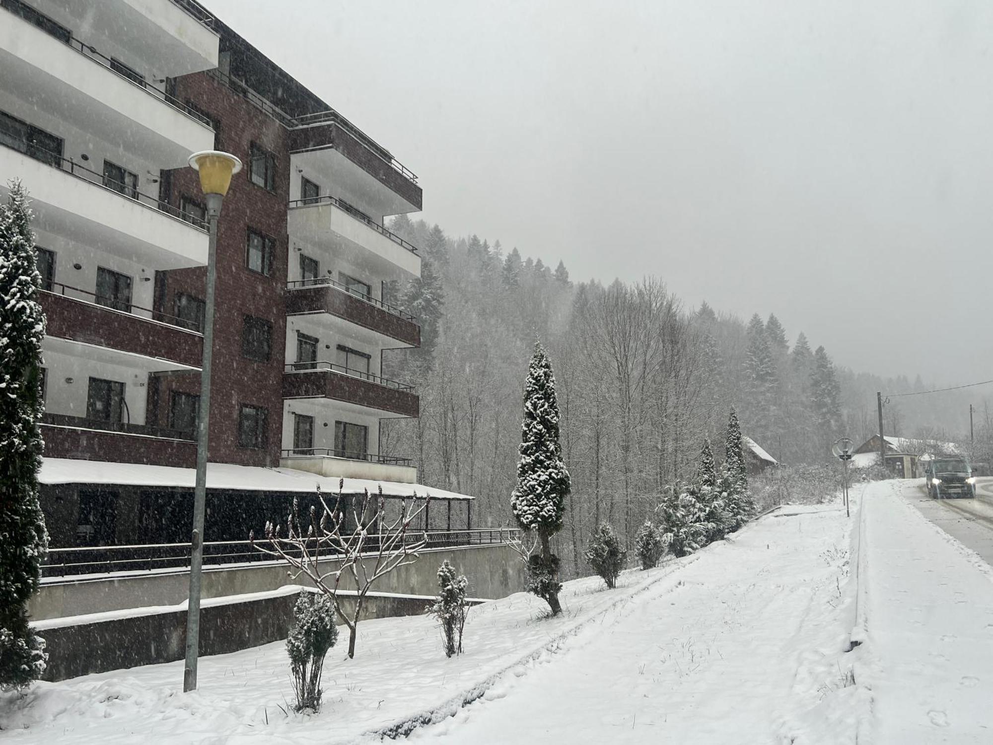 Serenity Suite Sinaia Exterior photo